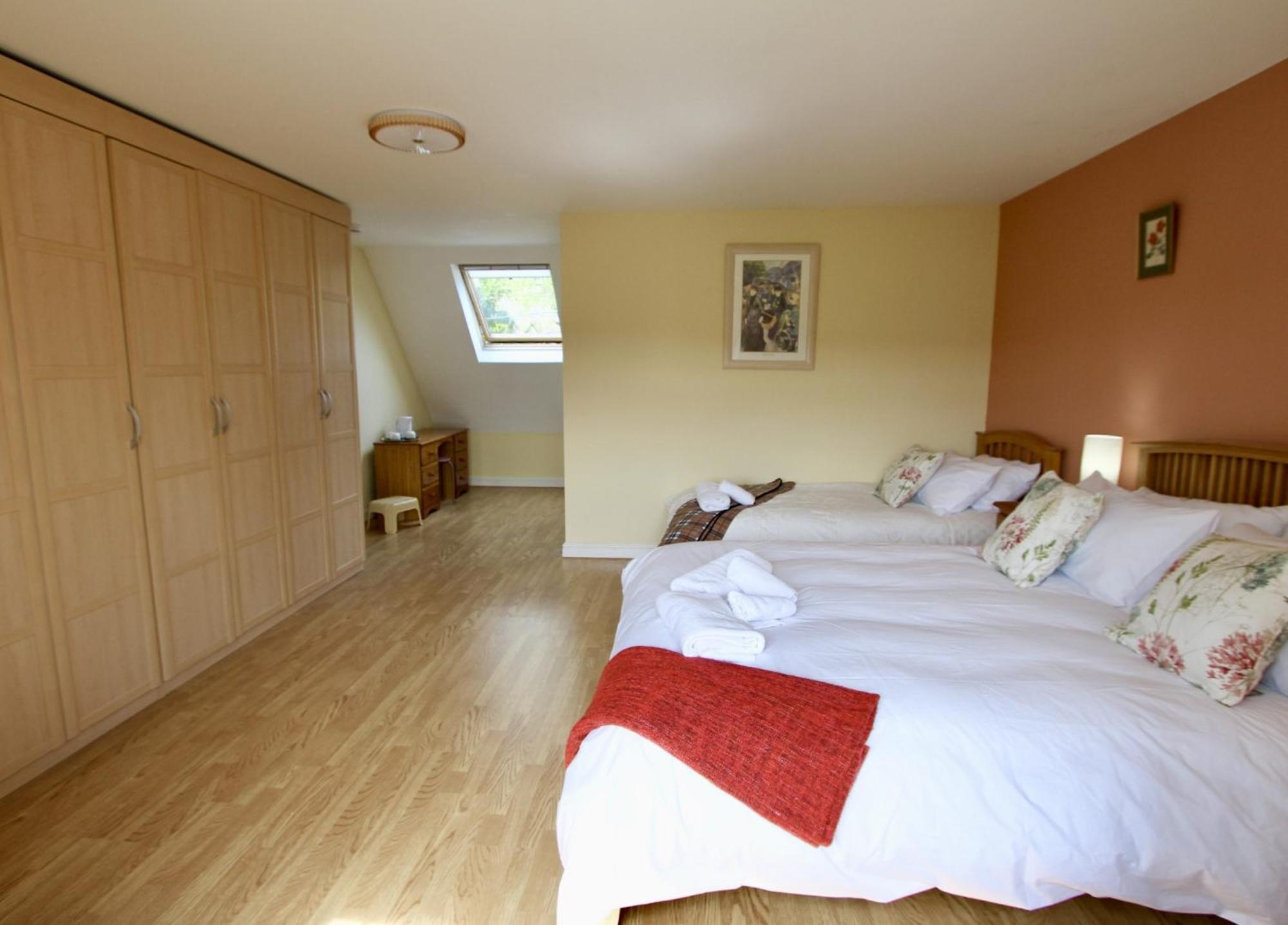 Meadow Rise Guest House Bourton-on-the-Water Exterior photo