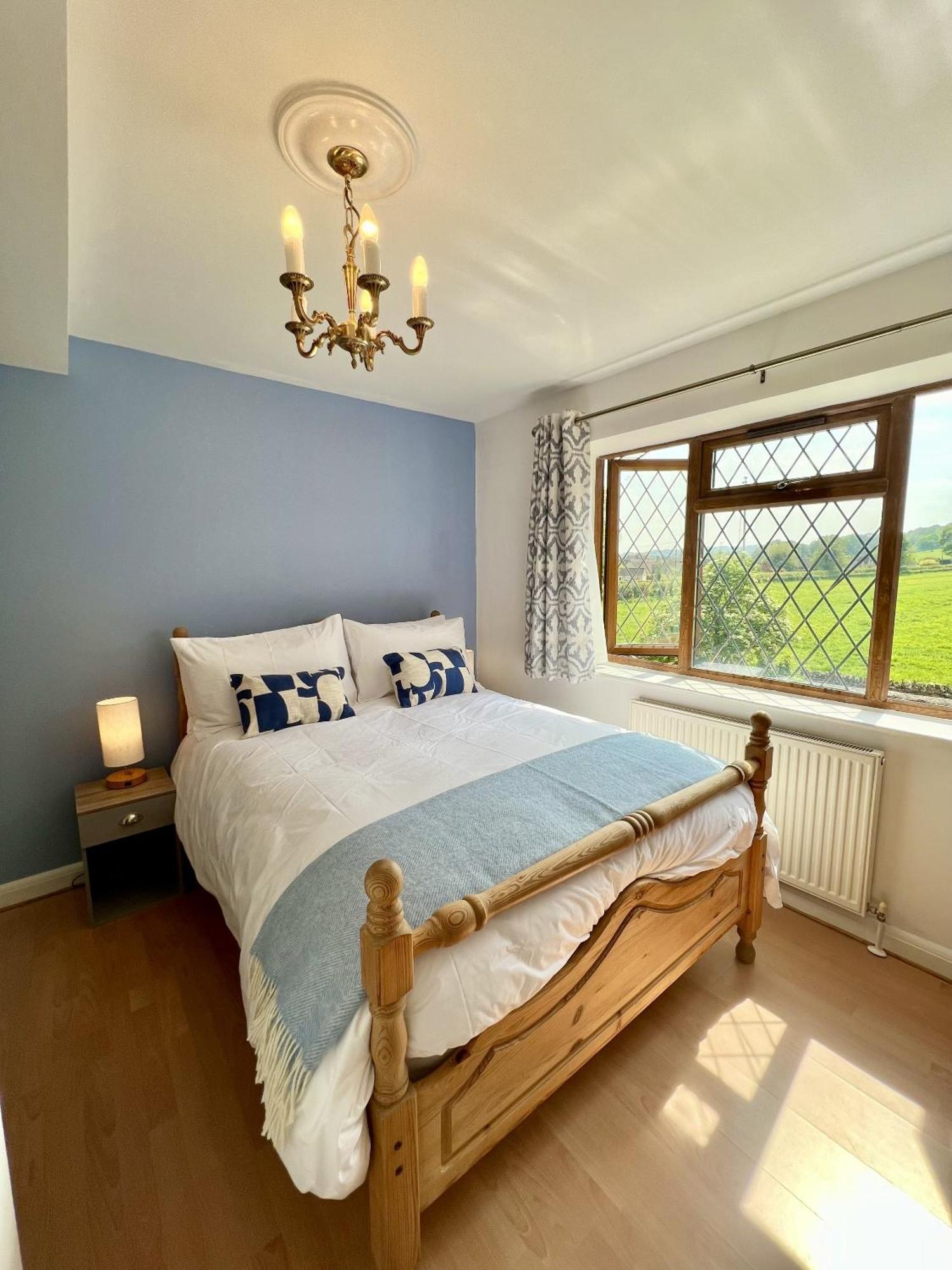 Meadow Rise Guest House Bourton-on-the-Water Exterior photo