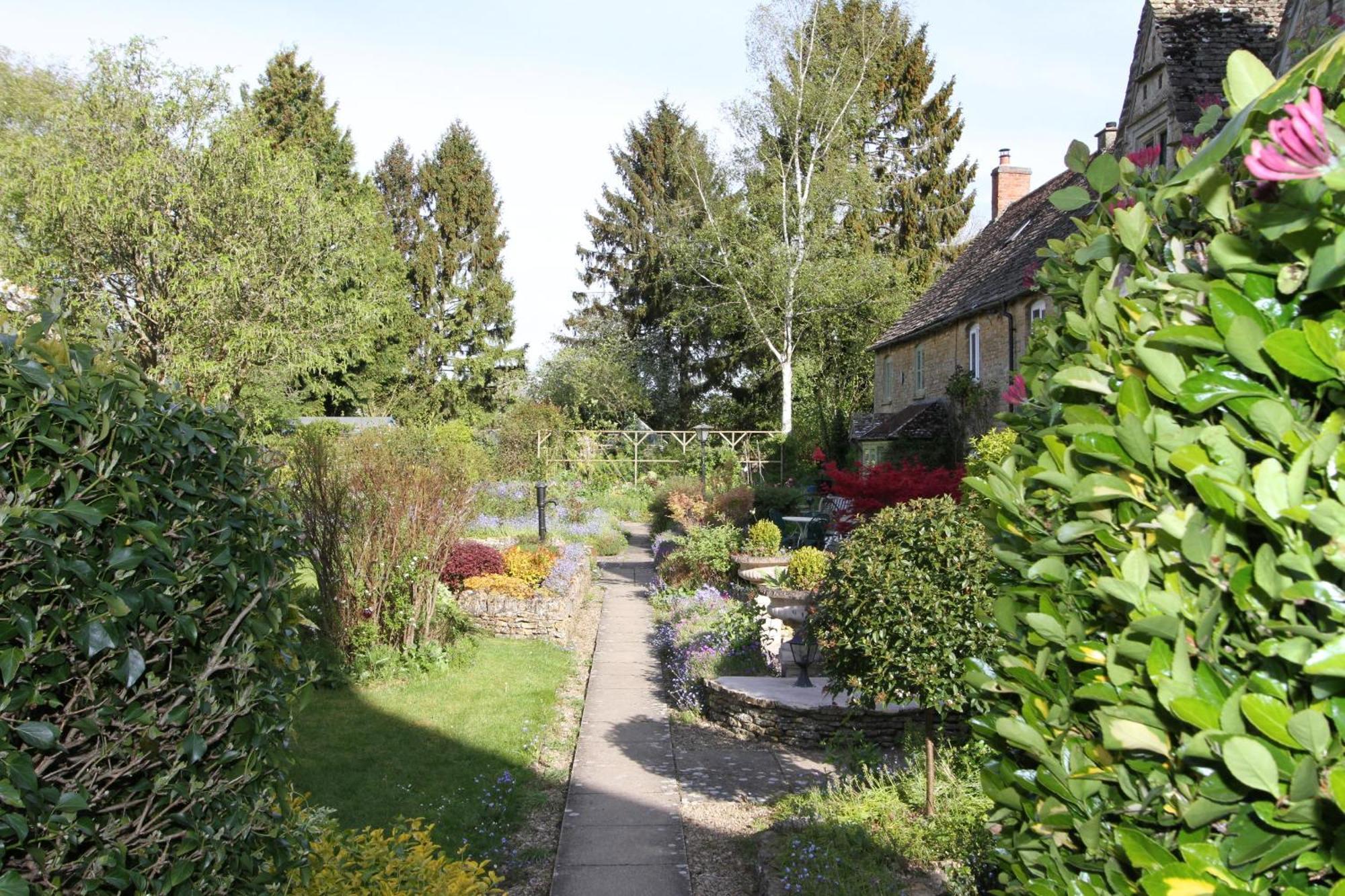 Meadow Rise Guest House Bourton-on-the-Water Exterior photo